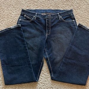 WRANGLER Q-BAY Stretch Waistband Bootcut Women’s Jeans. SIZE XL. Great Condition